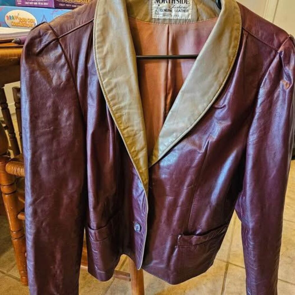 VINTAGE 1970s Deep Red-Brown Jacket Size 9